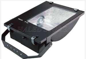 den-pha-400w-philips-anh-sang-trang-ip65