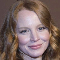 Lauren Ambrose