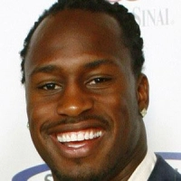 Vernon Davis