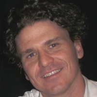 Dave Eggers