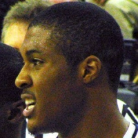 Derrick Favors