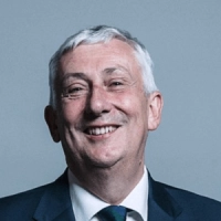 Lindsay Harvey Hoyle