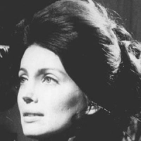 Gayle Hunnicutt