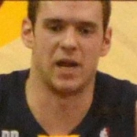 Jon Leuer