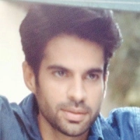 Adnan Malik