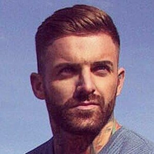 aaron-chalmers-9