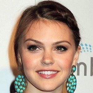 aimee-teegarden-4