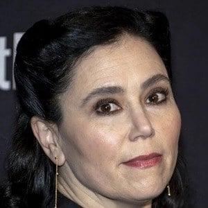 alex-borstein-9