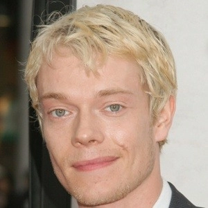 alfie-allen-4