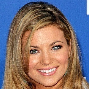 amber-lancaster-4