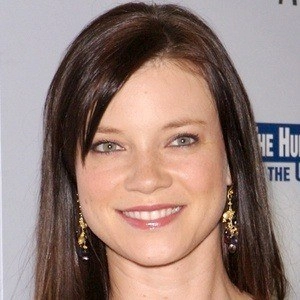 amy-smart-6