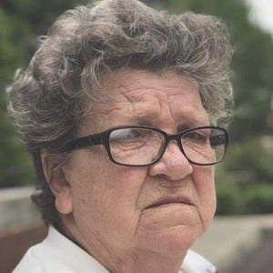 angry-grandma-image