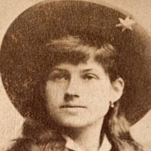 annie-oakley-2