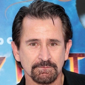 anthony-lapaglia-7