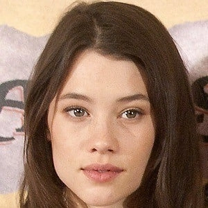 astrid-berges-frisbey-2