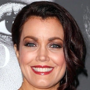 bellamy-young-8