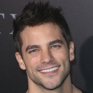 brant-daugherty-5