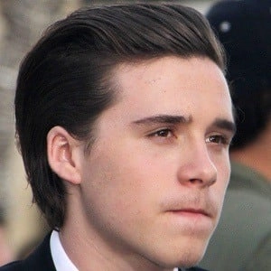 brooklyn-beckham-5