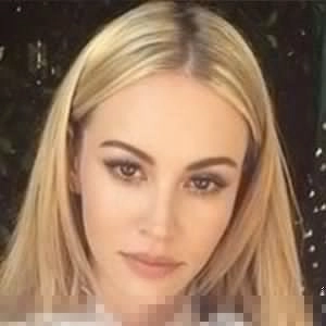 bryana-holly-6