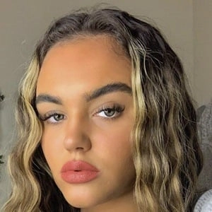 caitlin-edwards-8