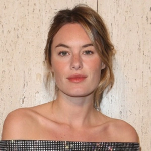 camille-rowe-2
