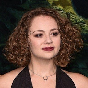 carrie-fletcher-4