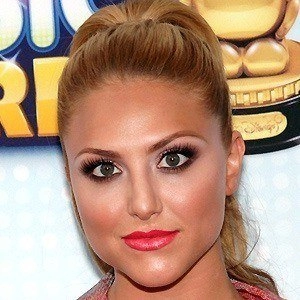 cassie-scerbo-2