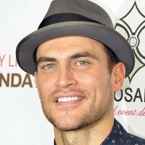 cheyenne-jackson-1