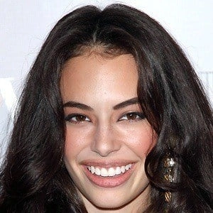 chloe-bridges-4