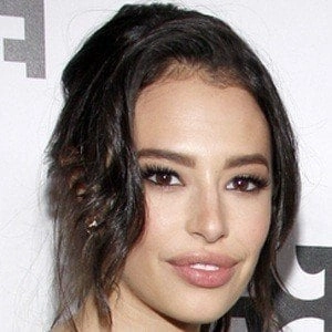 chloe-bridges-8