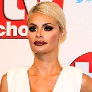 chloe-sims-9