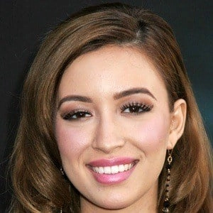 christian-serratos-6