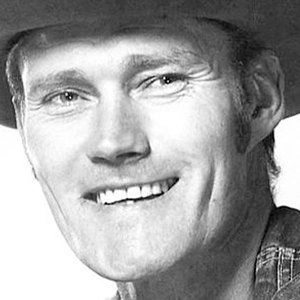 chuck-connors-7