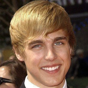 cody-linley-1