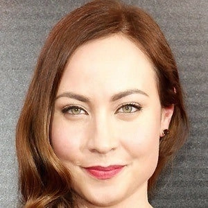 courtney-ford-1