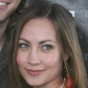 courtney-ford-7