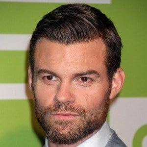 daniel-gillies-7