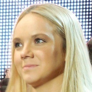 danielle-bradbery-2