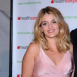 daphne-oz-1