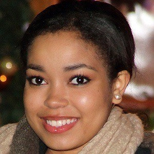 dionne-bromfield-1