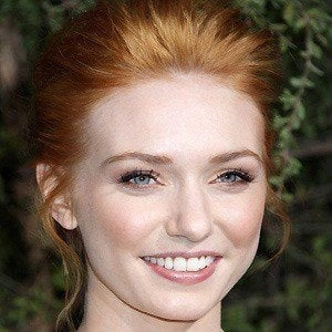 eleanor-tomlinson-3