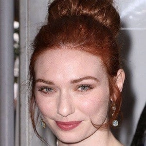 eleanor-tomlinson-4