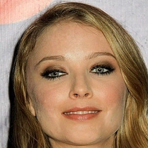 elisabeth-harnois-4