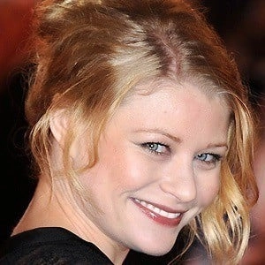 emilie-ravin-2