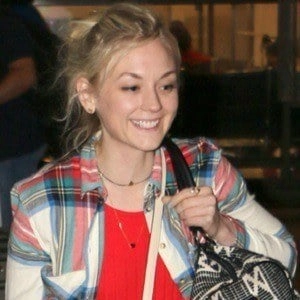 emily-kinney-4