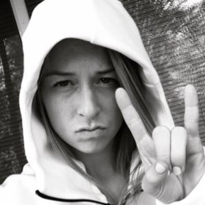 emily-sonnett-3