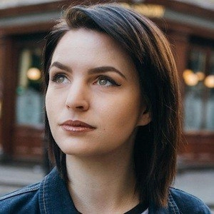 emma-blackery-2