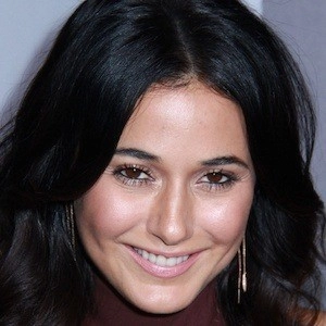 emmanuelle-chriqui-5