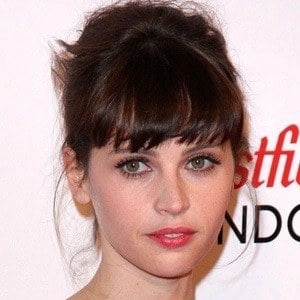 felicity-jones-7