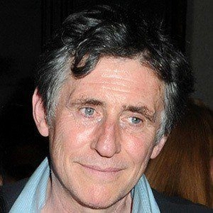 gabriel-byrne-7